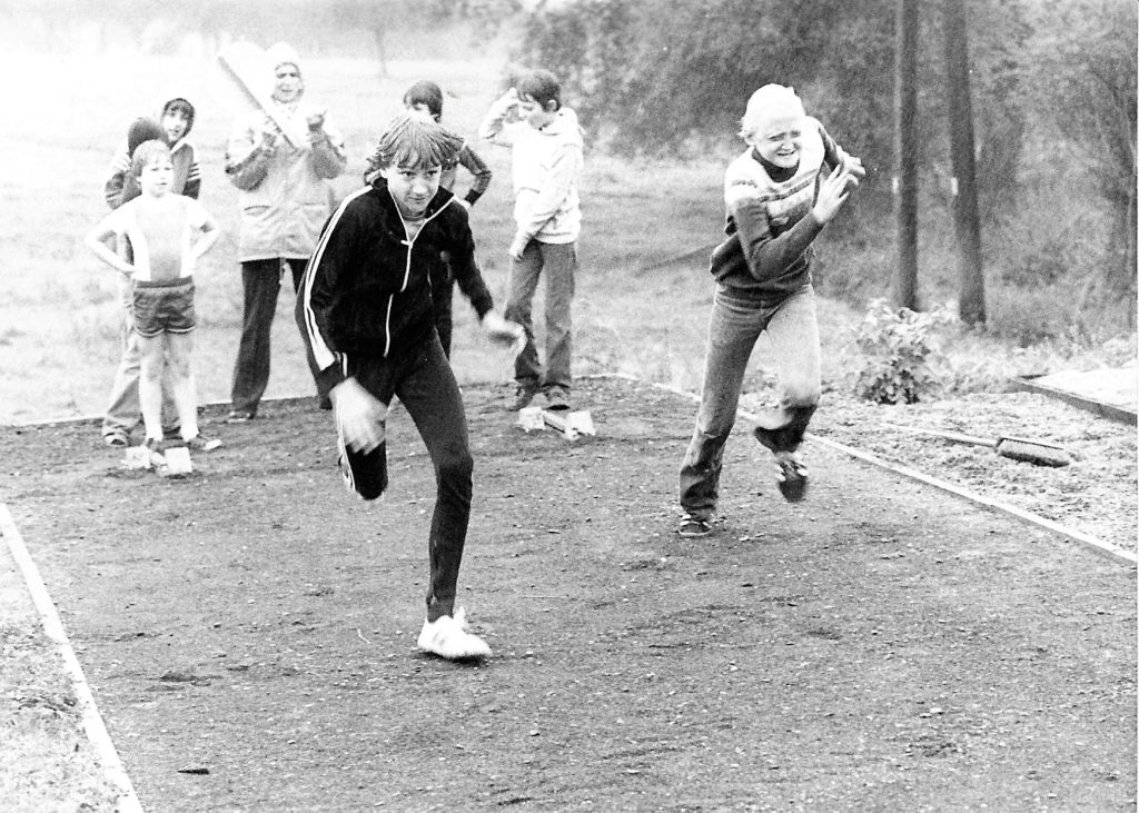 Einweihung Sportplatz Dohnsen Spetember 1981